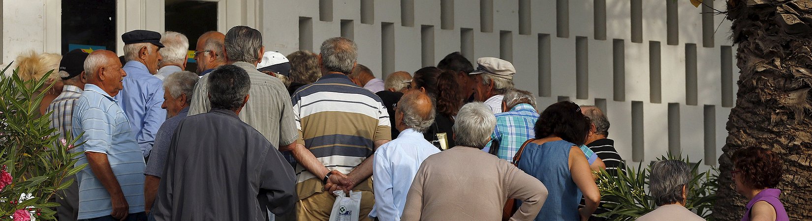Grécia entra em incumprimento