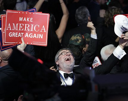 Mercados recuperam após queda com vitória de Donald Trump