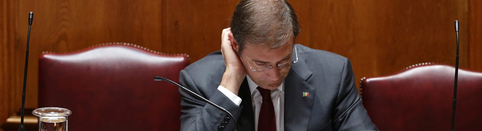 Bruxelas insiste no projeto orçamental para 2016