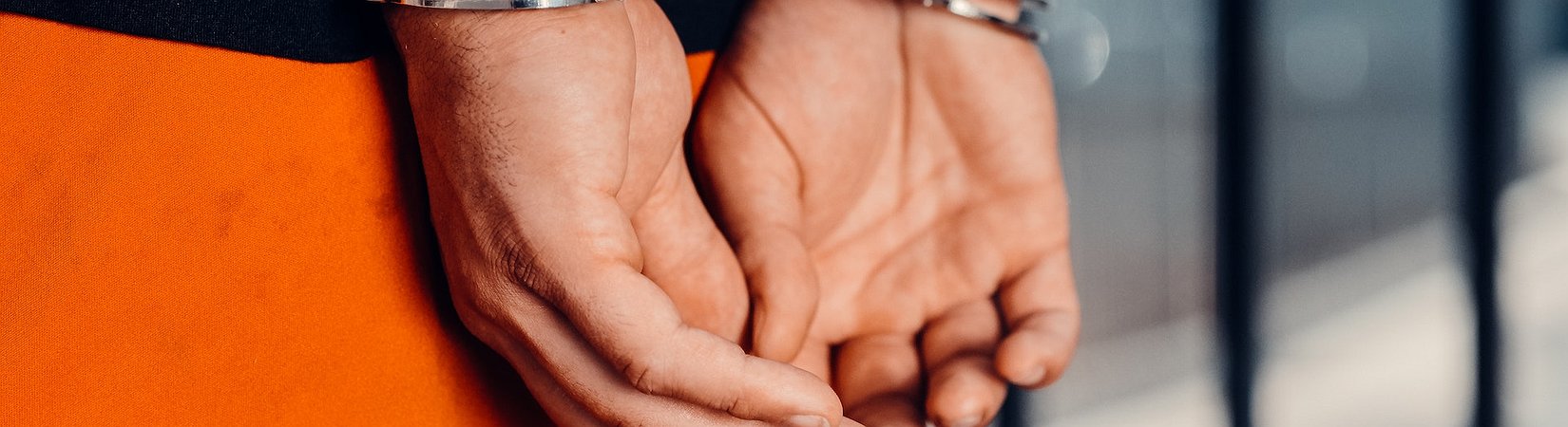 South Korean Authorities Arrest Employees of Crypto Exchange Coinone