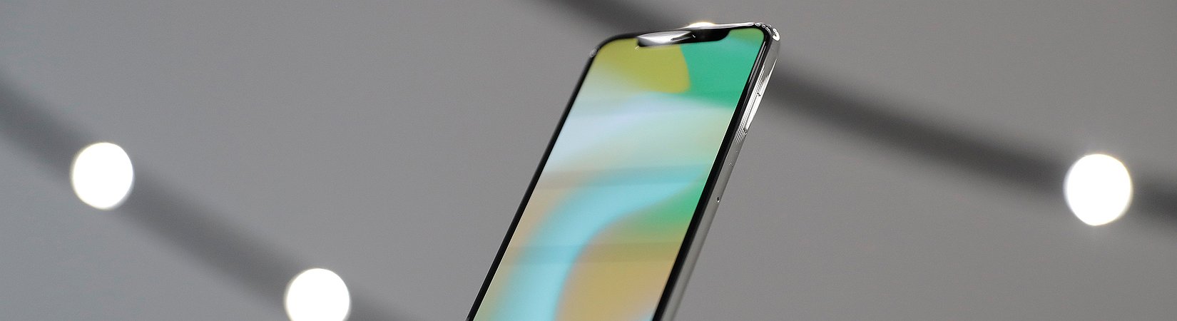 Apple انتصر: لماذا ستدفعون 1000 دولار سعر ال iPhone