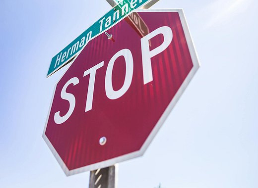 Arizona Governor Vetoes Bill to Create Reserve Fund From Seized Crypto