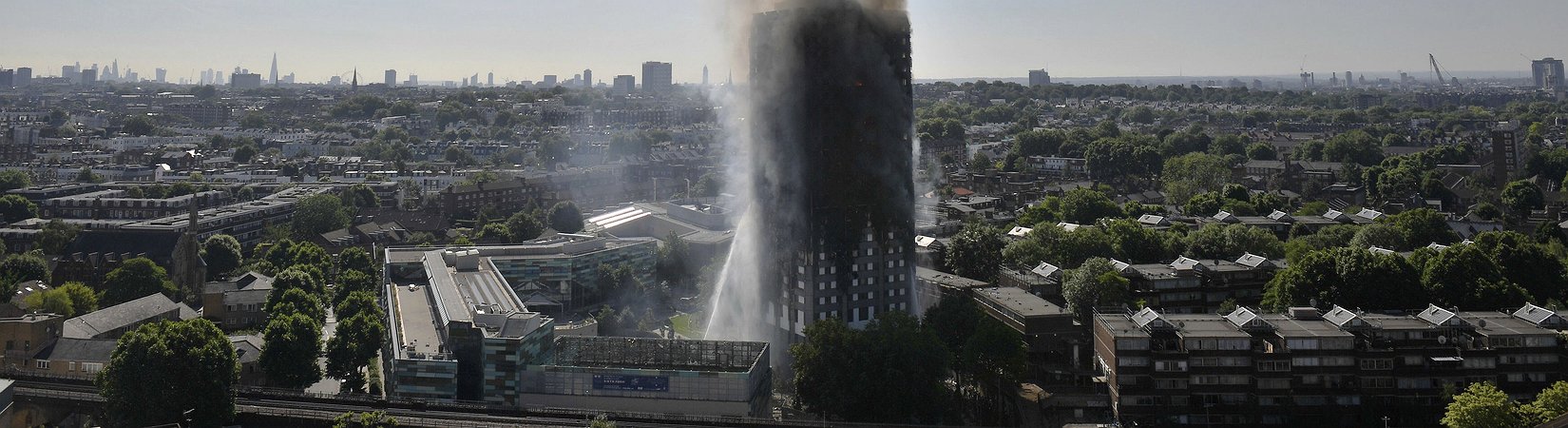 Incendio in un grattacielo di Londra