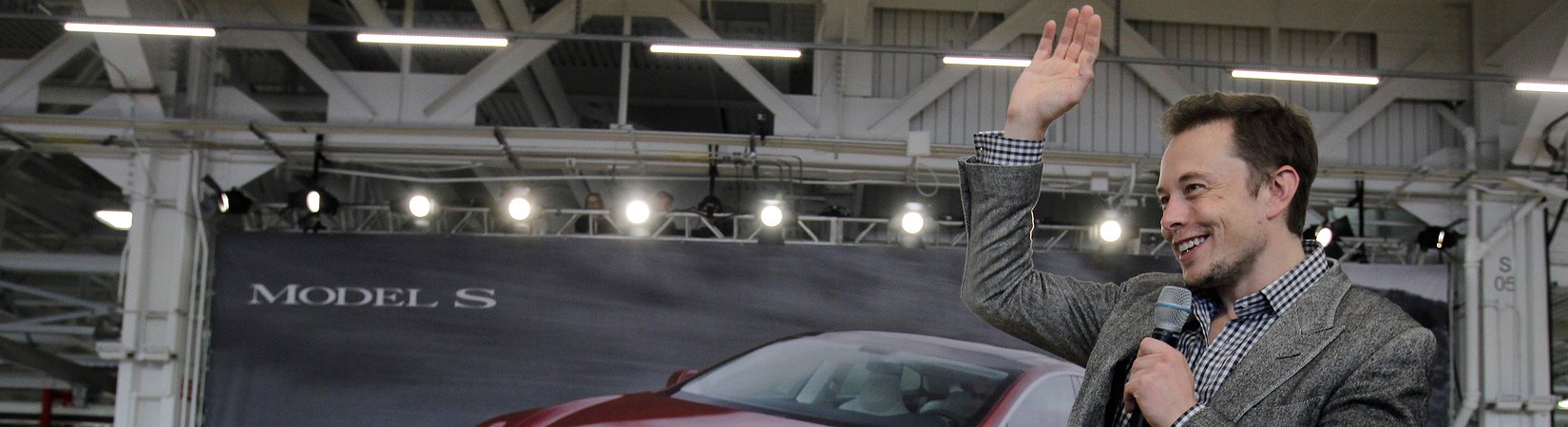 Las acciones de Tesla superan los 500 $ por primera vez