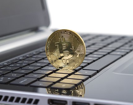 Il bitcoin supera i 5.000 dollari