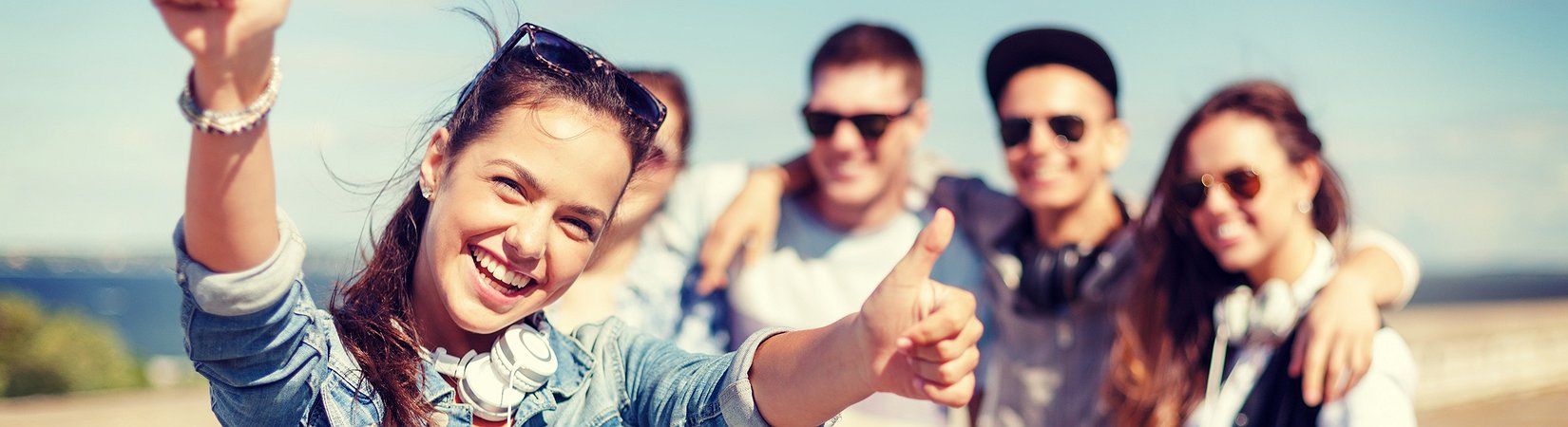 10 trucos mentales para gustar más a la gente