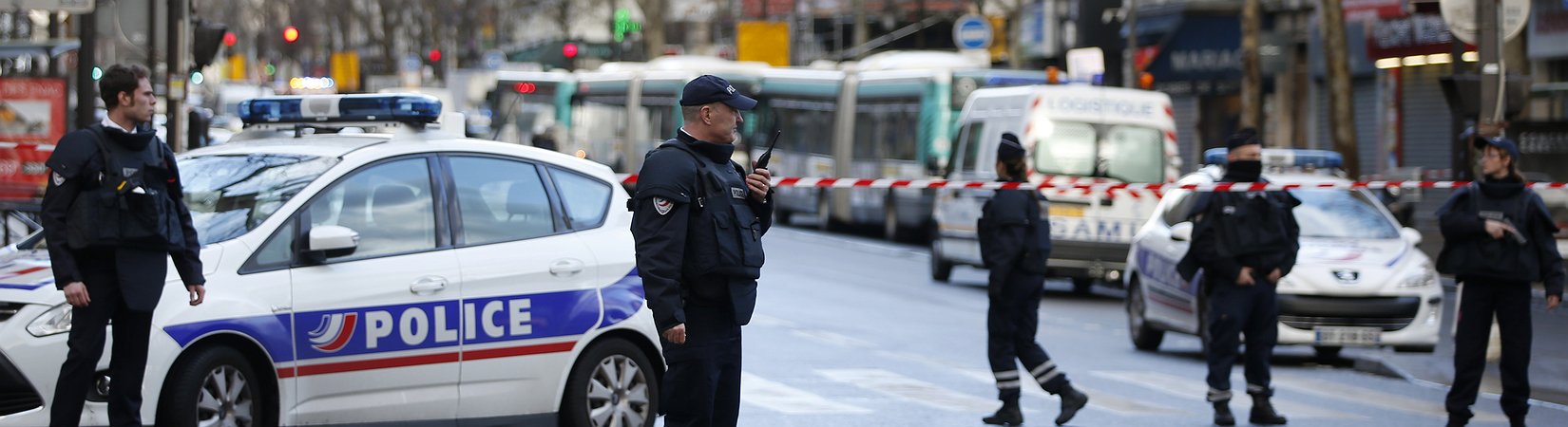 La policía mata a un hombre en París