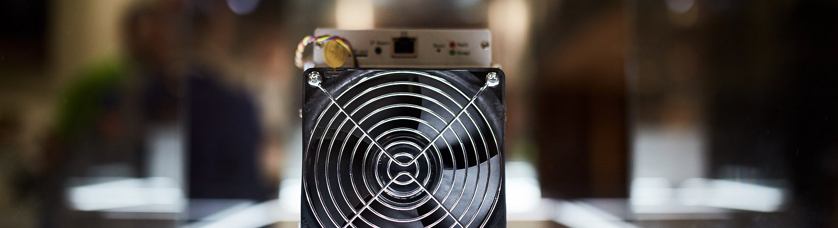 Autoridades chinas confiscan 7.000 dispositivos de minería