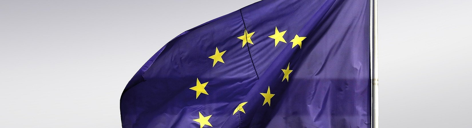 La Comisión Europea planea desarrollar un marco legal para el euro digital