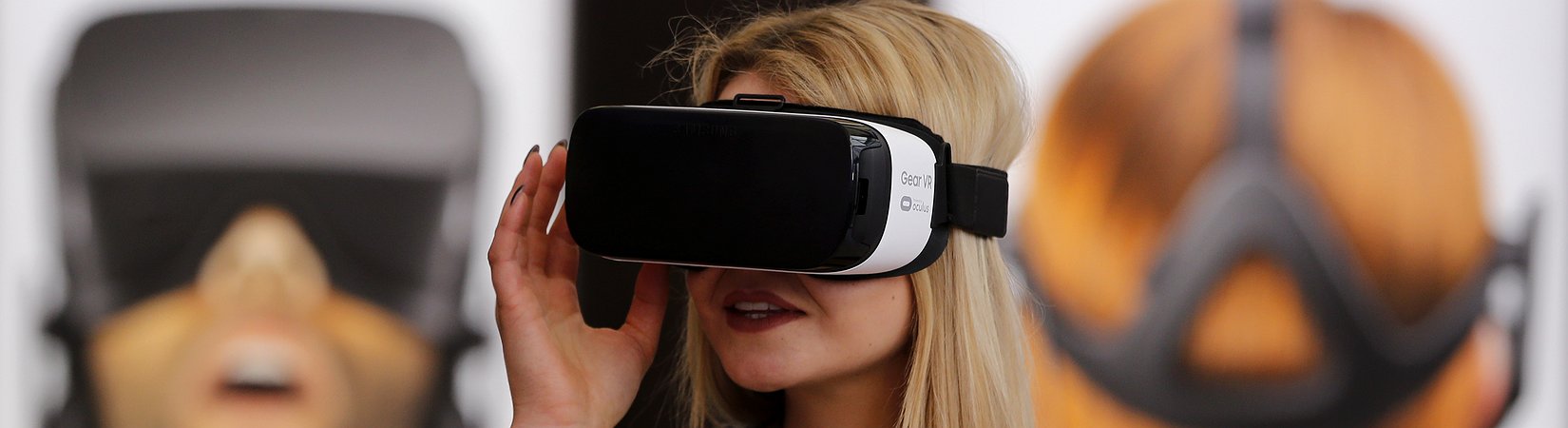 Apple contro Facebook: chi vincerà la guerra dei mondi virtuali?