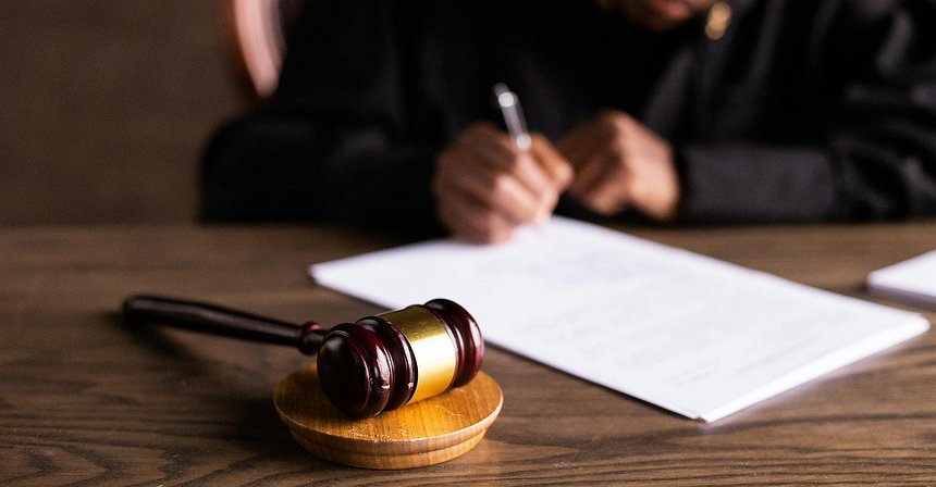 La empresa de criptomonedas de la familia Trump demanda a Justin Sun por difamación