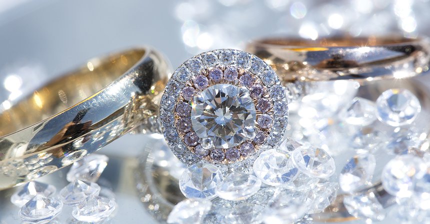 De Beers to spend $140 million on diamond ads