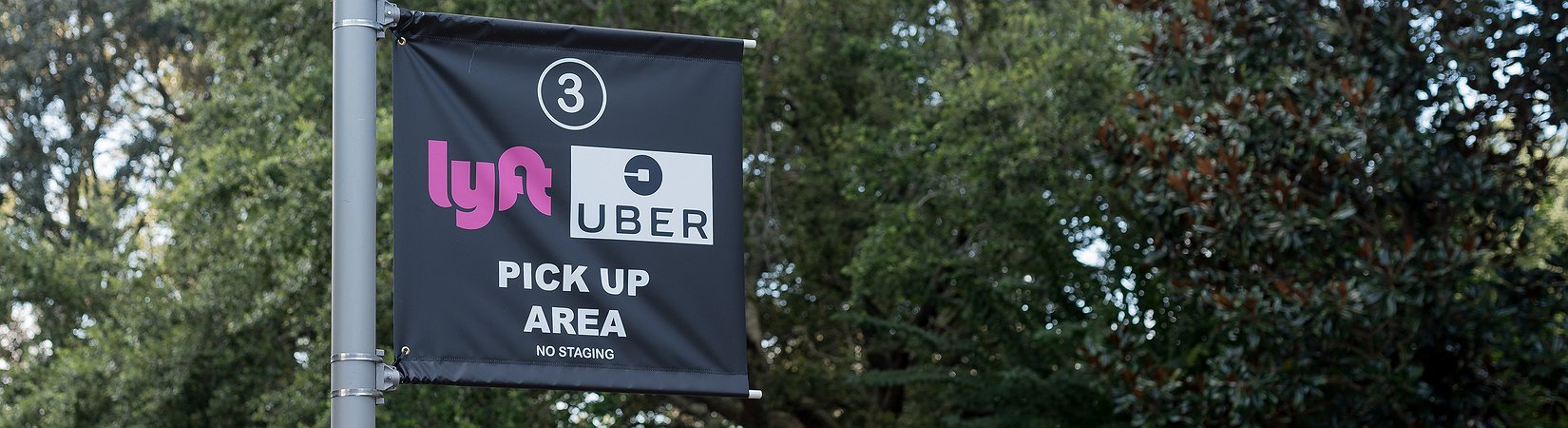 Uber y Lyft presentan sus solicitudes de salida a Bolsa de forma simultánea