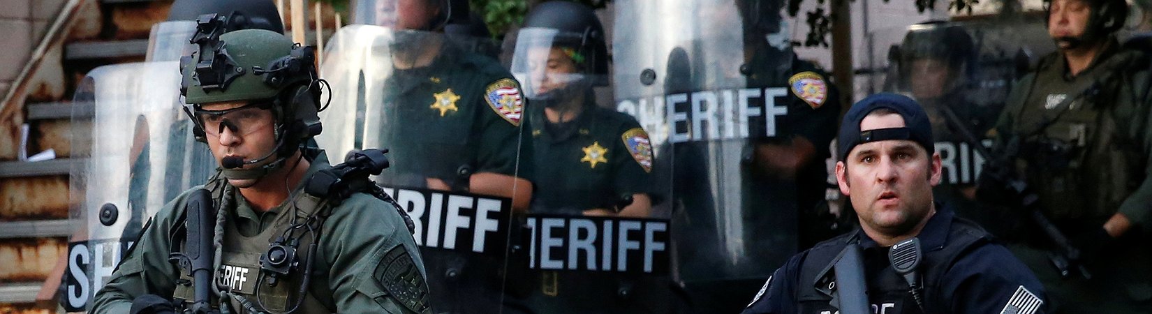 Tre agenti di polizia sono stati uccisi negli USA a Baton Rouge