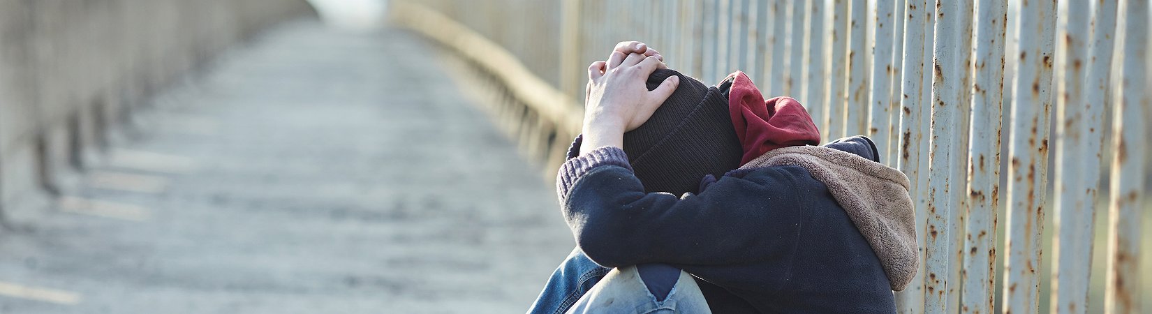 Italia: rapporto Caritas rivela che oggi i giovani sono più poveri degli anziani
