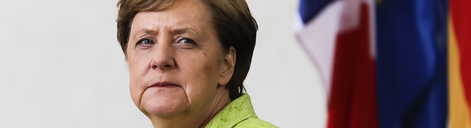 L’euro continua a battere i pronostici