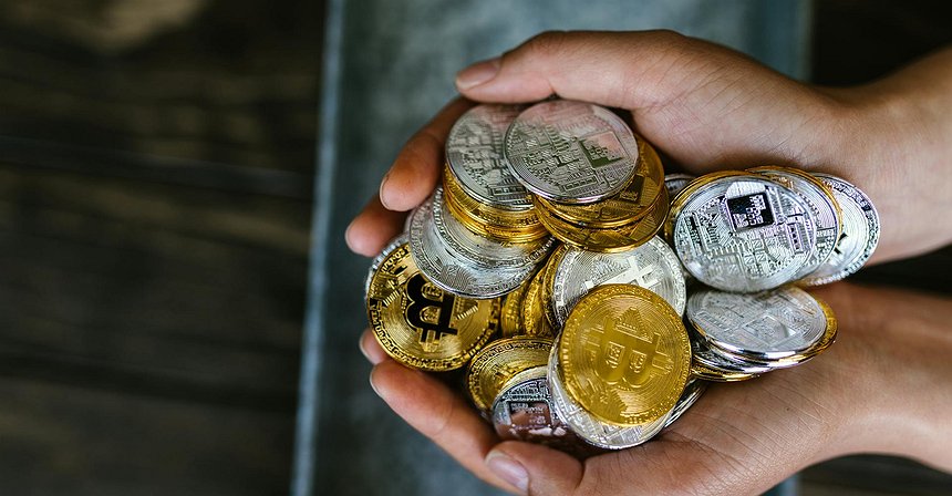 El propietario de T-Mobile planea minar bitcoin