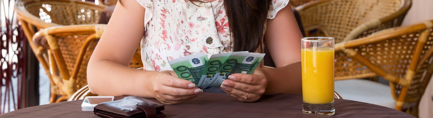 5 malos hábitos con el dinero