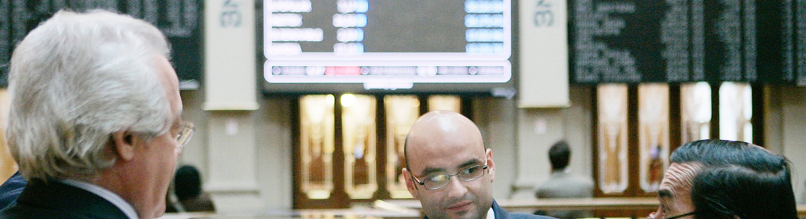 El Ibex sube y FCC se dispara por inyección de capital