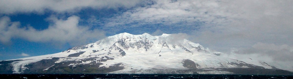 FOTOS: erupción volcánica en el hielo
