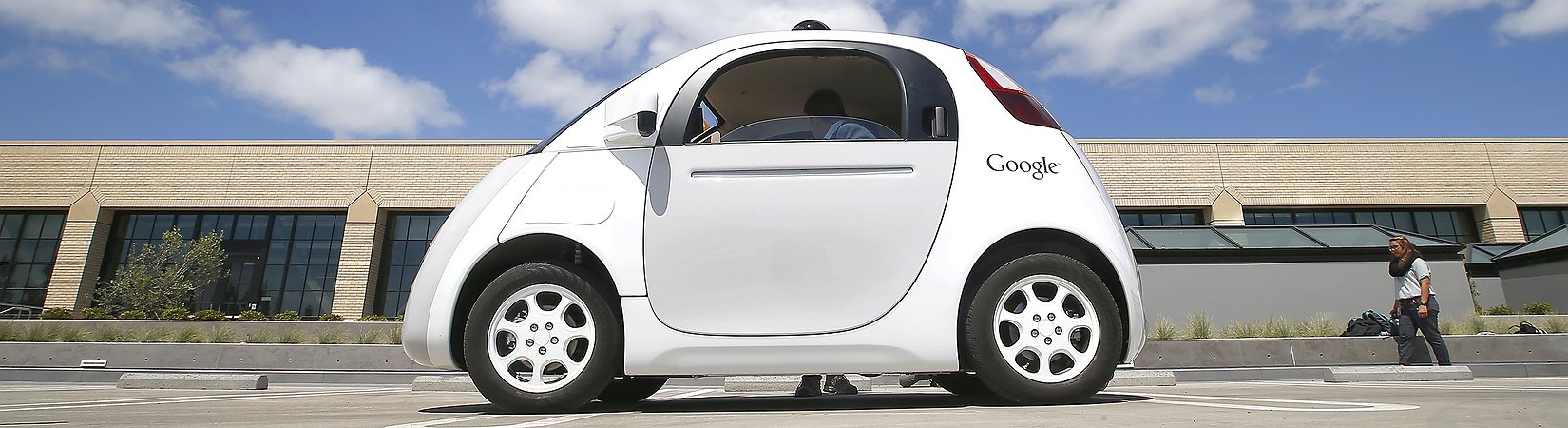 Google detiene el desarrollo de su vehículo autónomo
