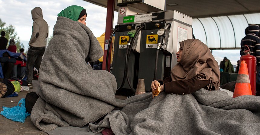 Europa: criação de imposto sobre o combustível para financiar crise dos refugiados