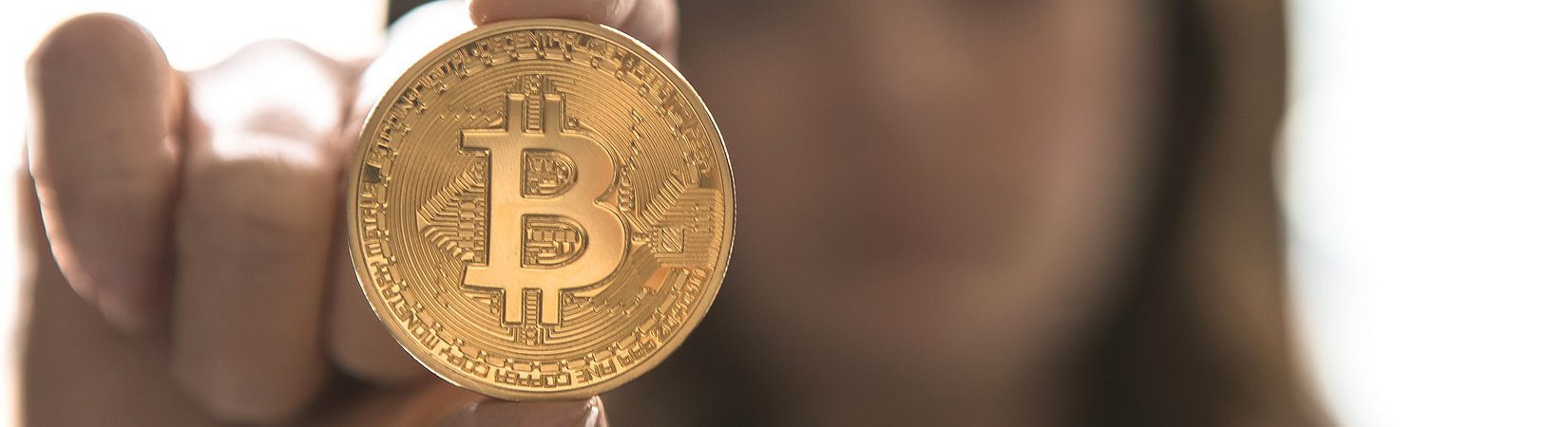 Bitcoin voltou a superar os 9000 dólares