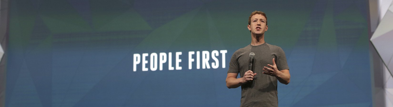 فيسبوك في سباق مع العالم