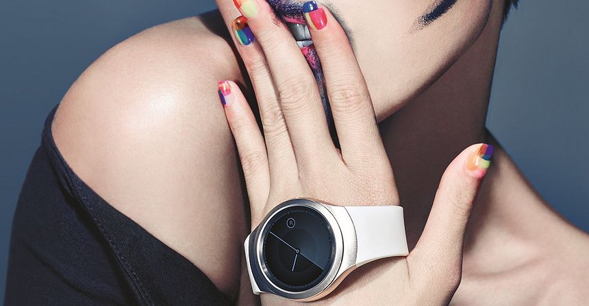 سامسونج تقدم منافس أبل ووتش 