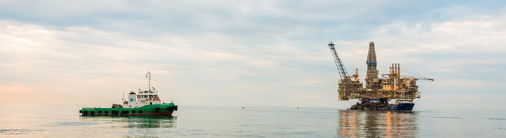 Cosa comporta il collasso del prezzo del petrolio?