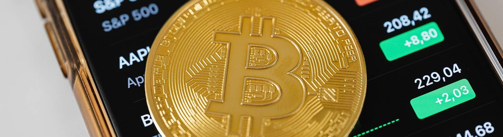 Bitcoin Surpasses $76,000