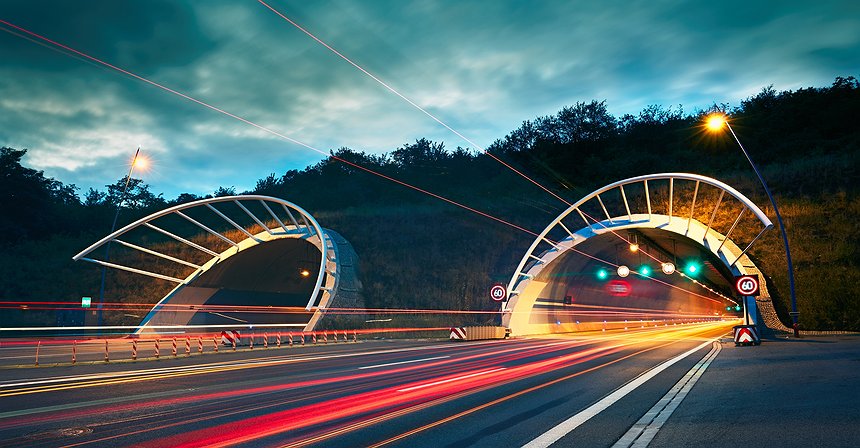 لماذا قرر إيلون ماسك أن يحفر الأنفاق