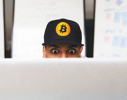 bitcoin btc mercato berretto
