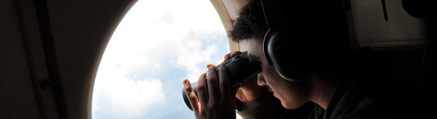 Localizados los restos del fuselaje del avión de EgyptAir