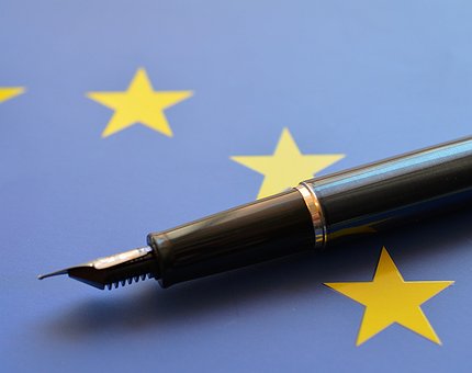 Ministros das Finanças da UE aconselhados a regular o mercado de criptomoedas