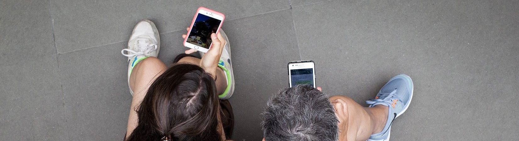 ¿Por qué caen las acciones de Apple?