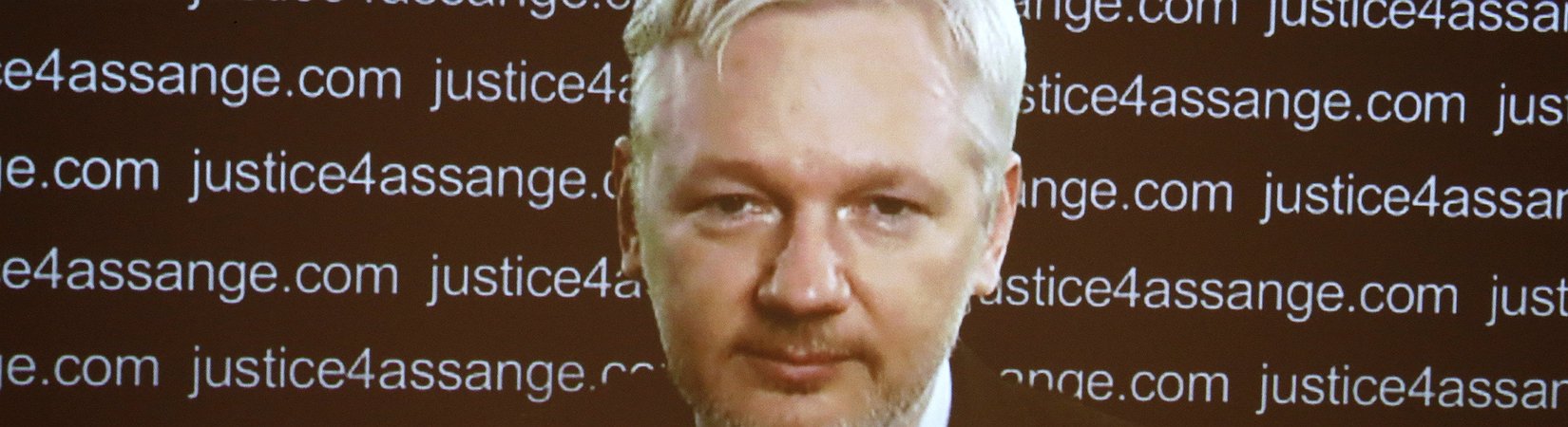 A conferência de imprensa de Assange