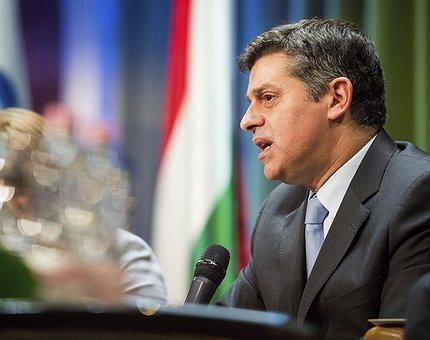 Ministro da Economia destaca sectores por detrás do crescimento da economia portuguesa