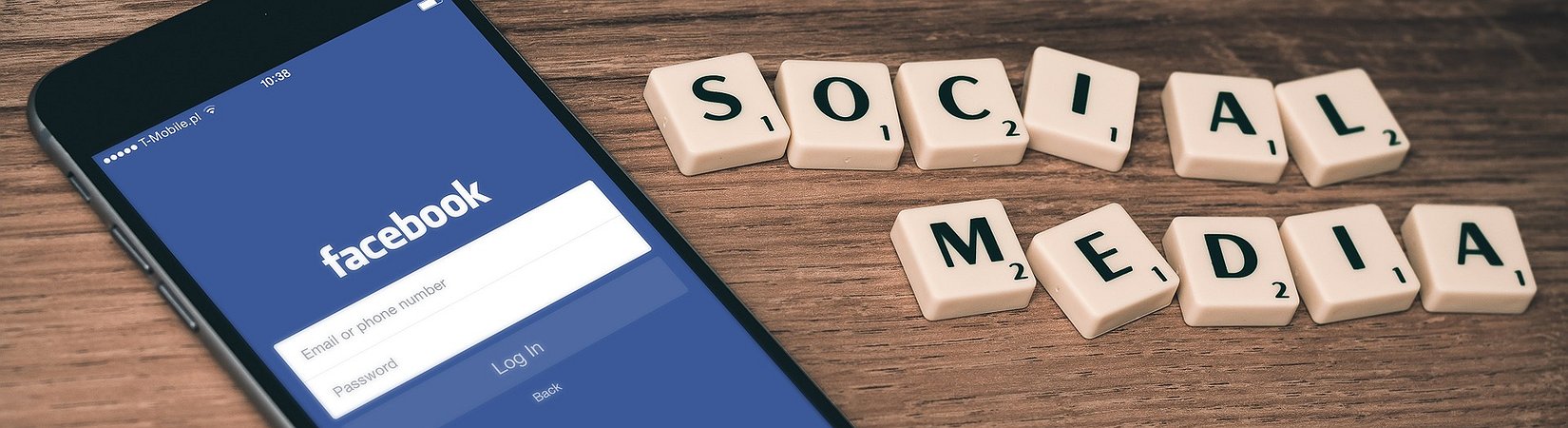 La capitalización de mercado de Facebook supera el billón de dólares por primera vez