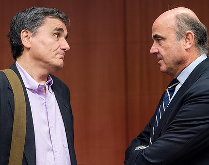 La Spagna minaccia di bloccare gli aiuti alla Grecia