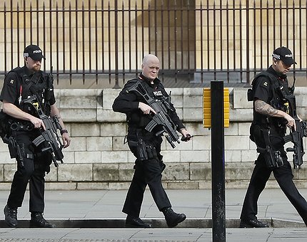  La policía británica detiene a 7 personas tras el ataque en Londres