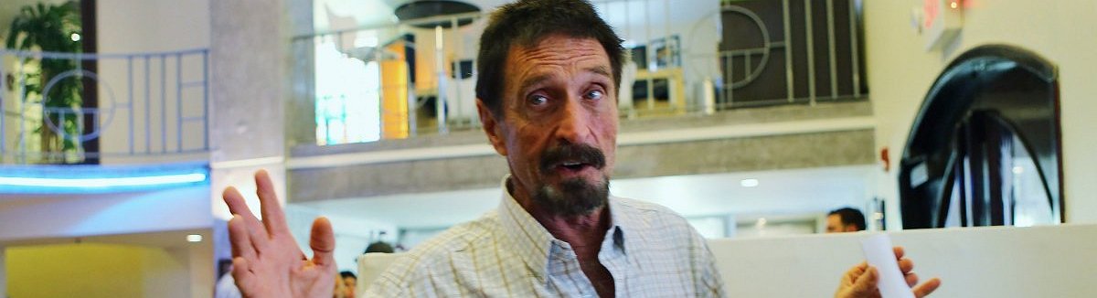 John McAfee es encontrado muerto en la cárcel