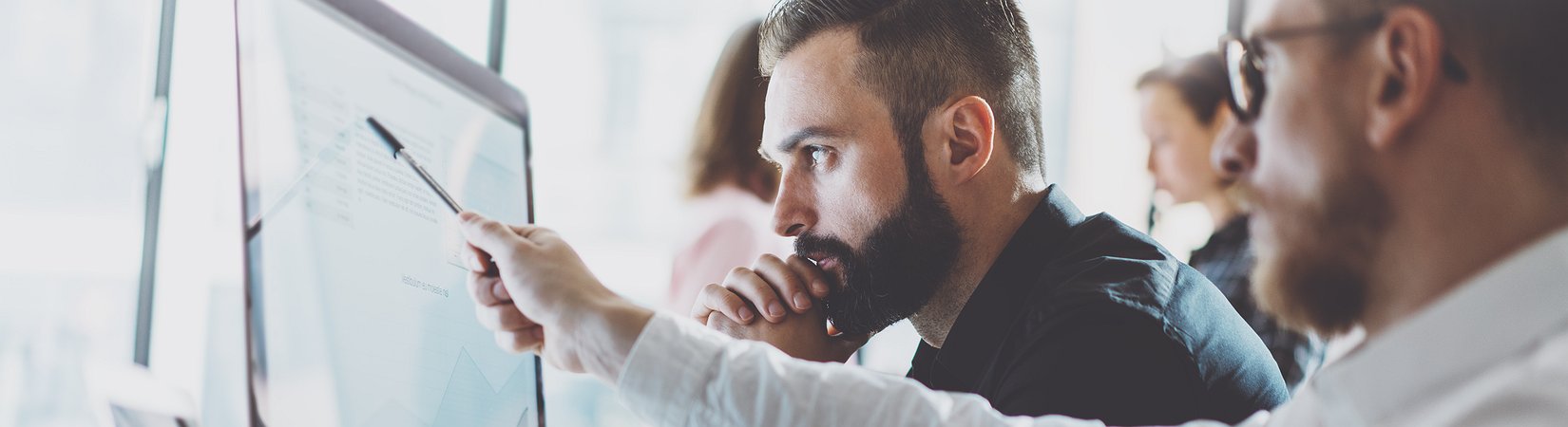 Corte Ue: le aziende possono spiare le mail dei dipendenti, ma solo se li avvertono prima