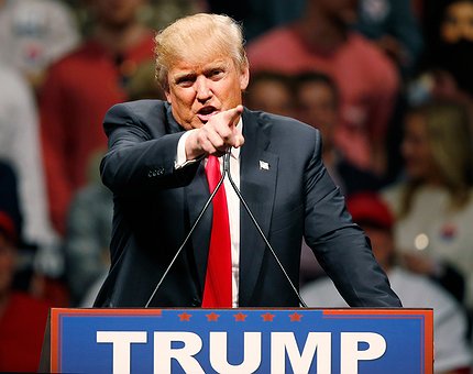 Trump podría firmar órdenes ejecutivas para las criptomonedas en su primer día