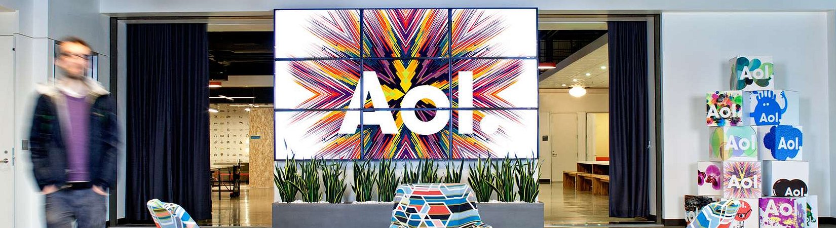 لماذا Verizon تنوي شراء AOL