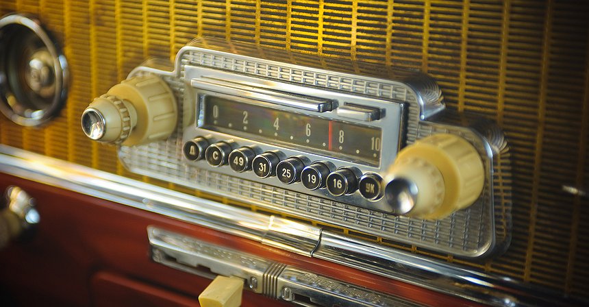 تسلا تنوي افتتاح خدمة موسيقا خاصة بها