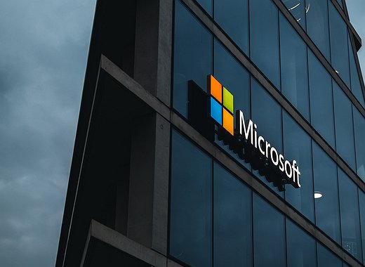 Microsoft Seeks Expert for Crypto Arm