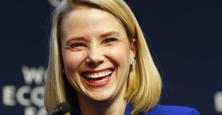 CEO recebem fortunas por uma prestação média