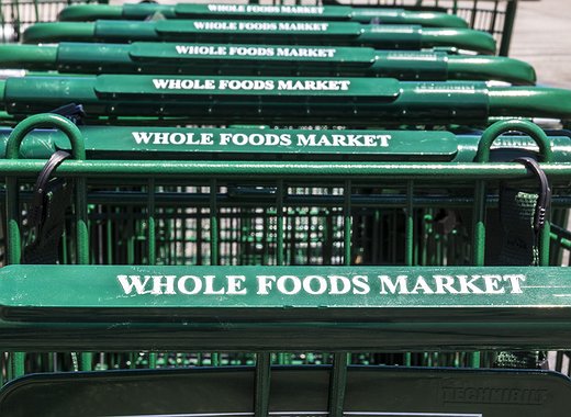 Amazon reduce los precios de Whole Foods en un 43%