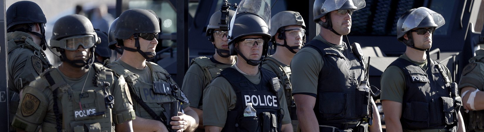 Quanto spesso i poliziotti infrangono le leggi che sono pagati per far rispettare